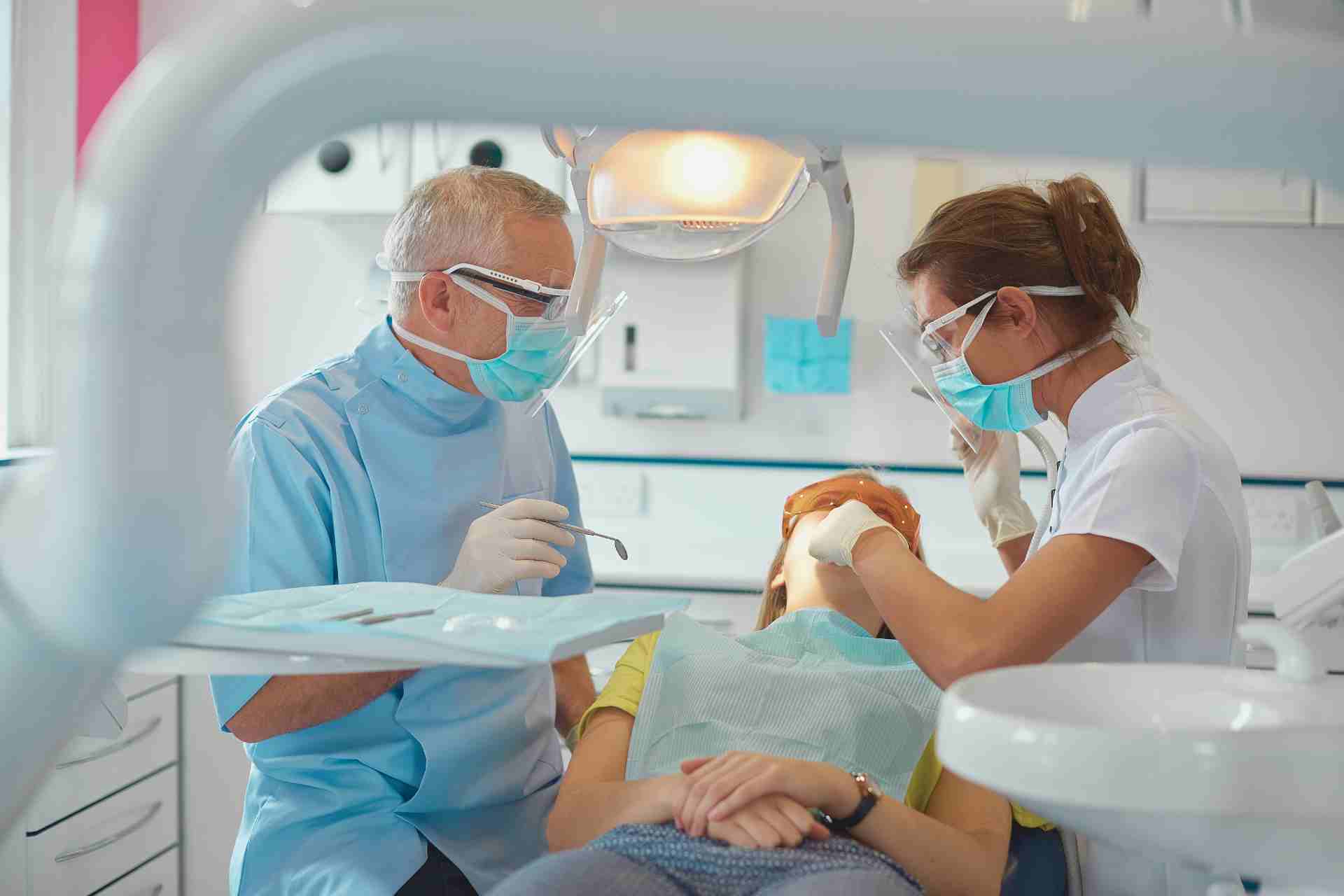 Dentist in Hillsboro, IL